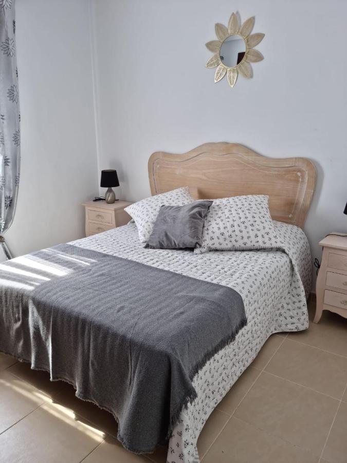 Agradable Adosado Con Piscina Holiday home